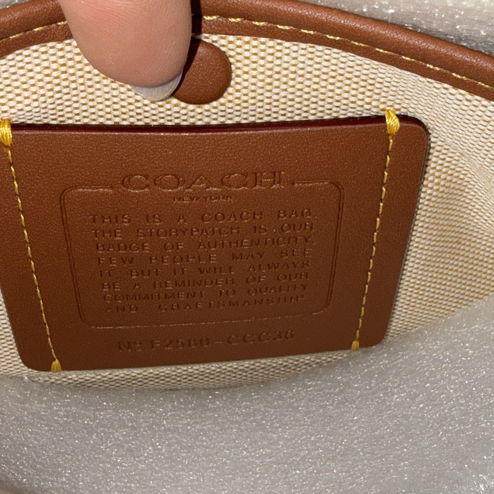 Coach Women's Waverly Bag CCC36 Honey Brown Leather Purse