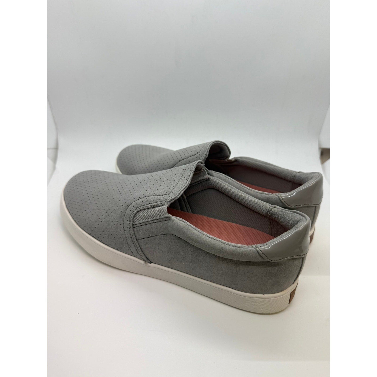 Dr. Scholl's Madison Slip On Sneaker Women's US 8W Gray Perforated Upper