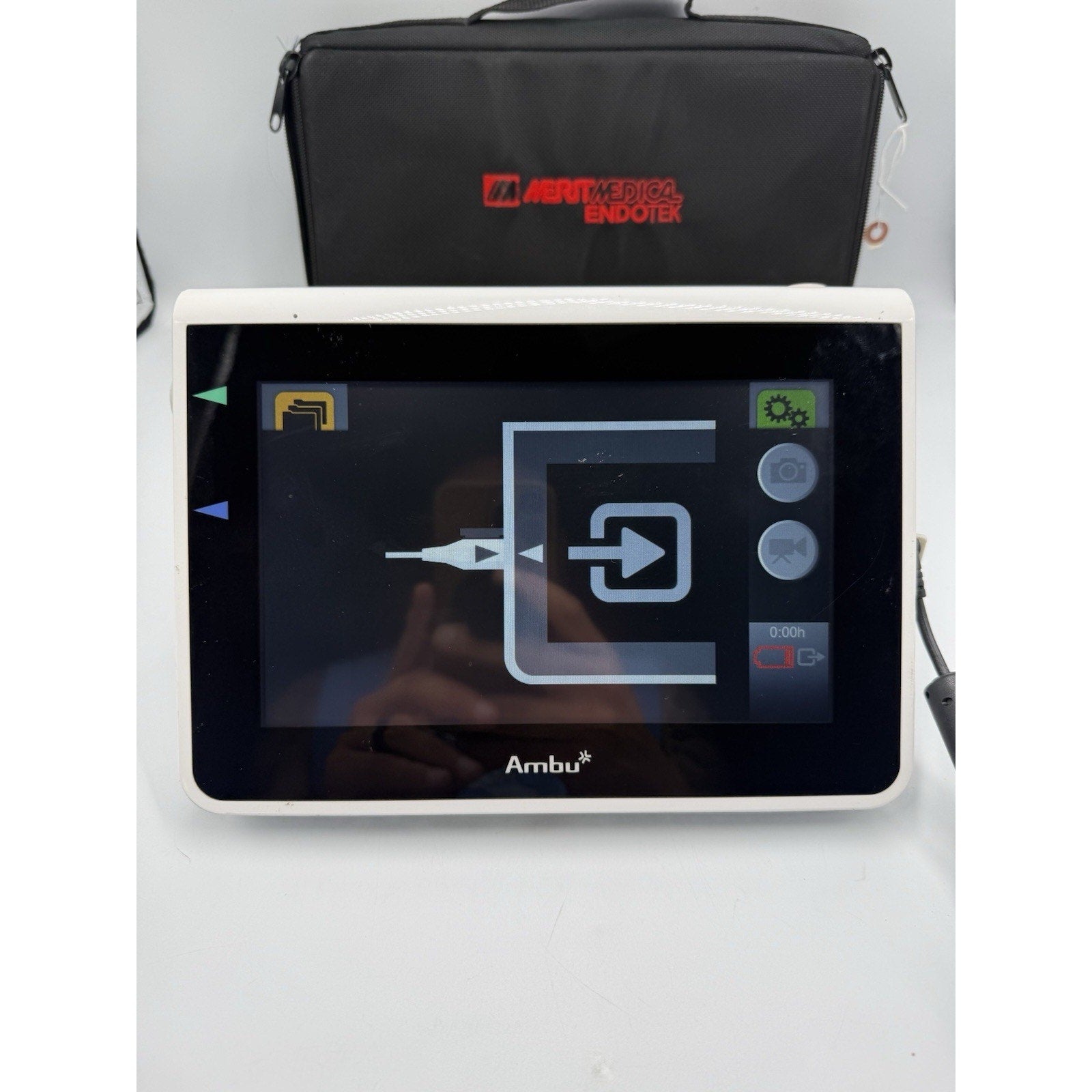 Ambu Aview Monitor 405002000 w/ Power Supply (Tested) Travel Case & Cord