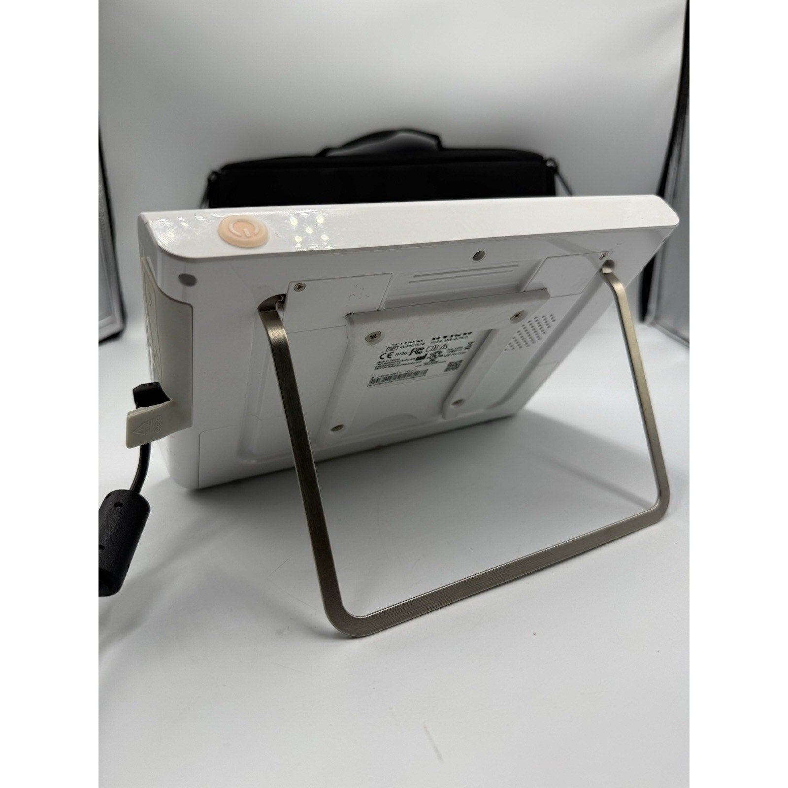 Ambu Aview Monitor 405002000 w/ Power Supply (Tested) Travel Case & Cord