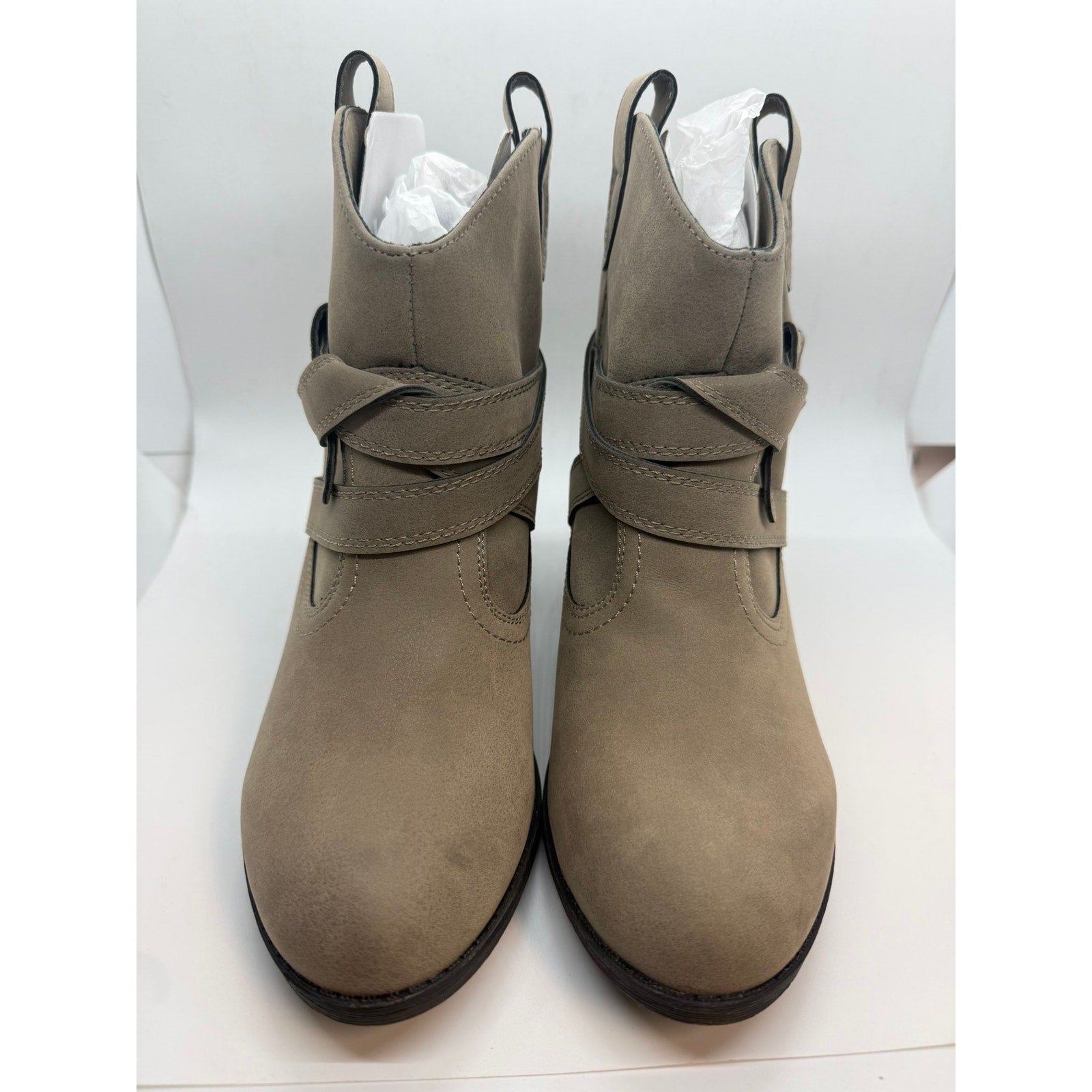 Rocket Dog Sayla Vintage Worn PU Western Boots Women's US 10M Mushroom Pull On