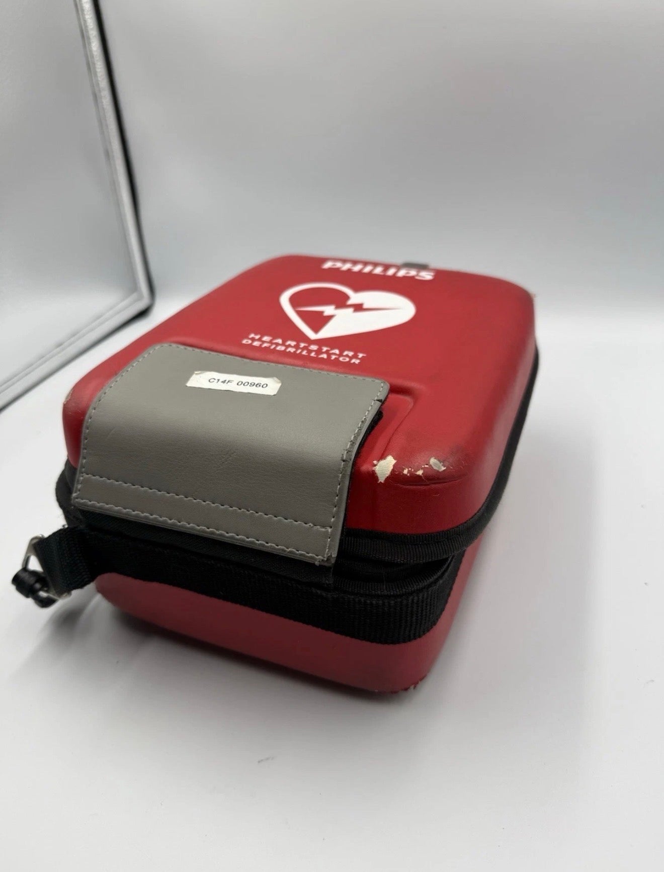 Philips HeartStart FR3 AED Core Unit w/ Case & Pediatric Key NO Battery NO Pads