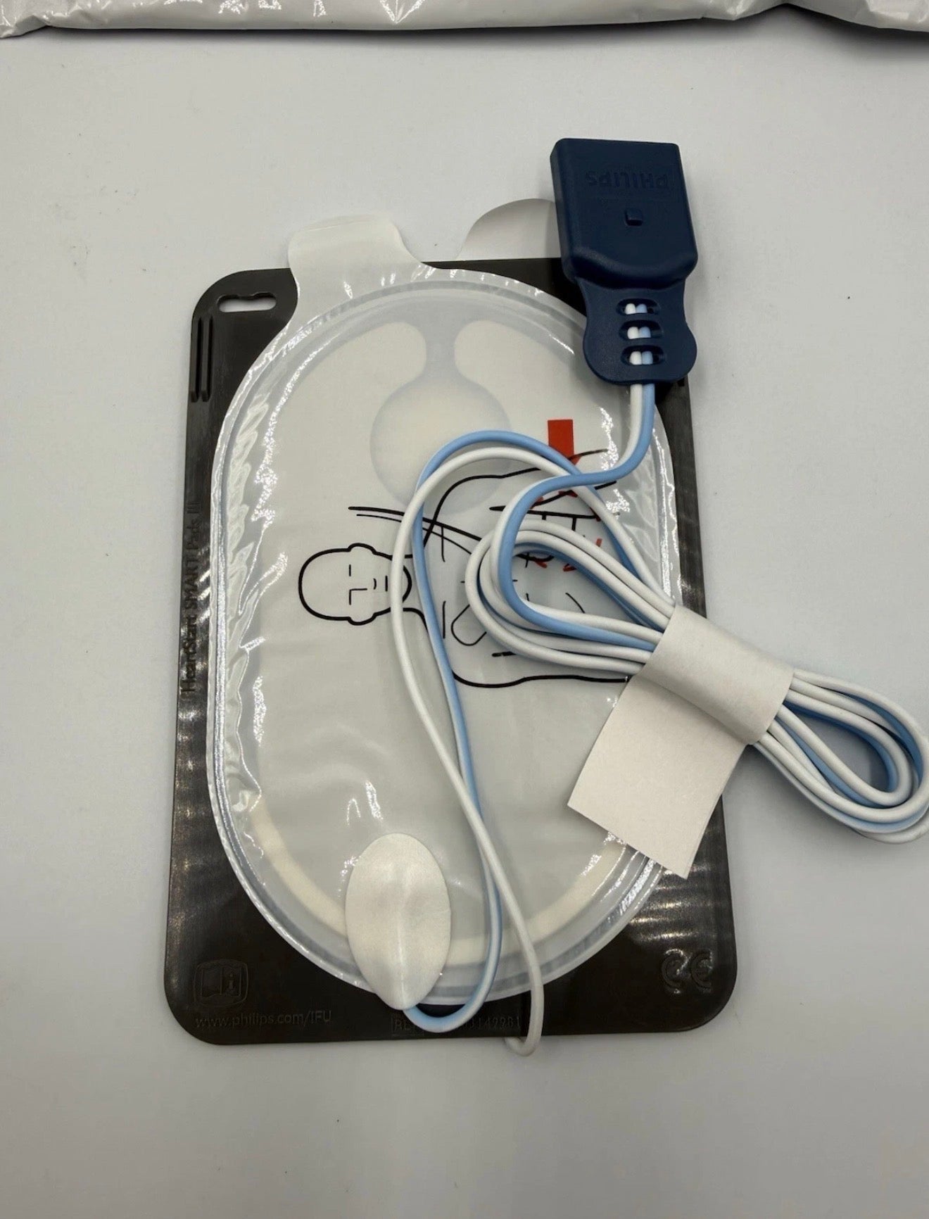 Philips HeartStart FR3 Adult SMART Pads III – Replacement Pads – Exp 08/2025