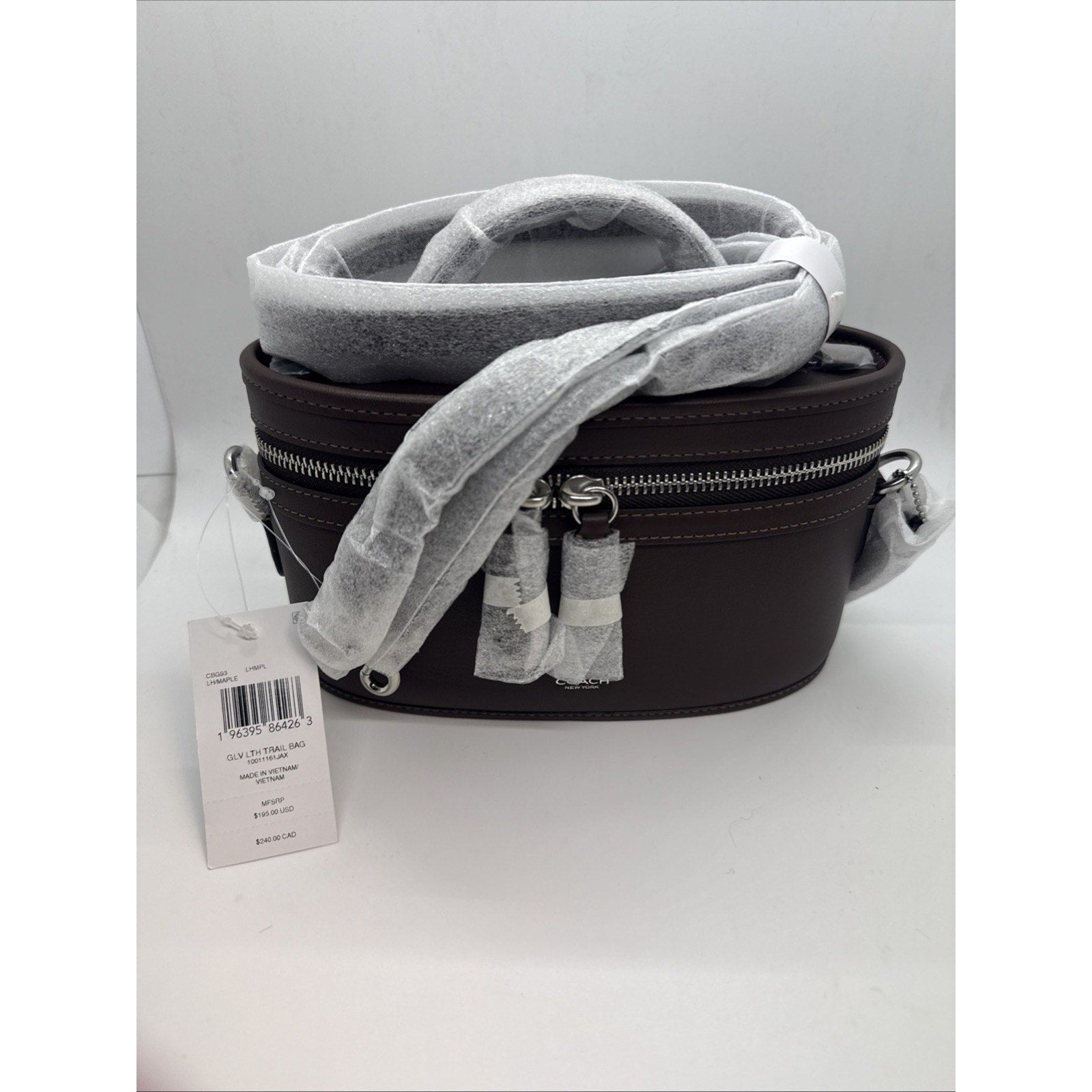 COACH GLV LTH Trail Bag Maple/Silver CBG93 Crossbody & Shoulder Bag