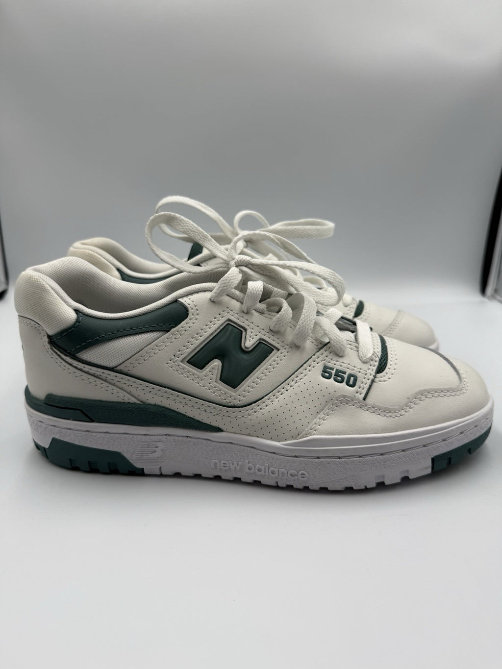 New Balance 550 ALD White Green Size 8.5