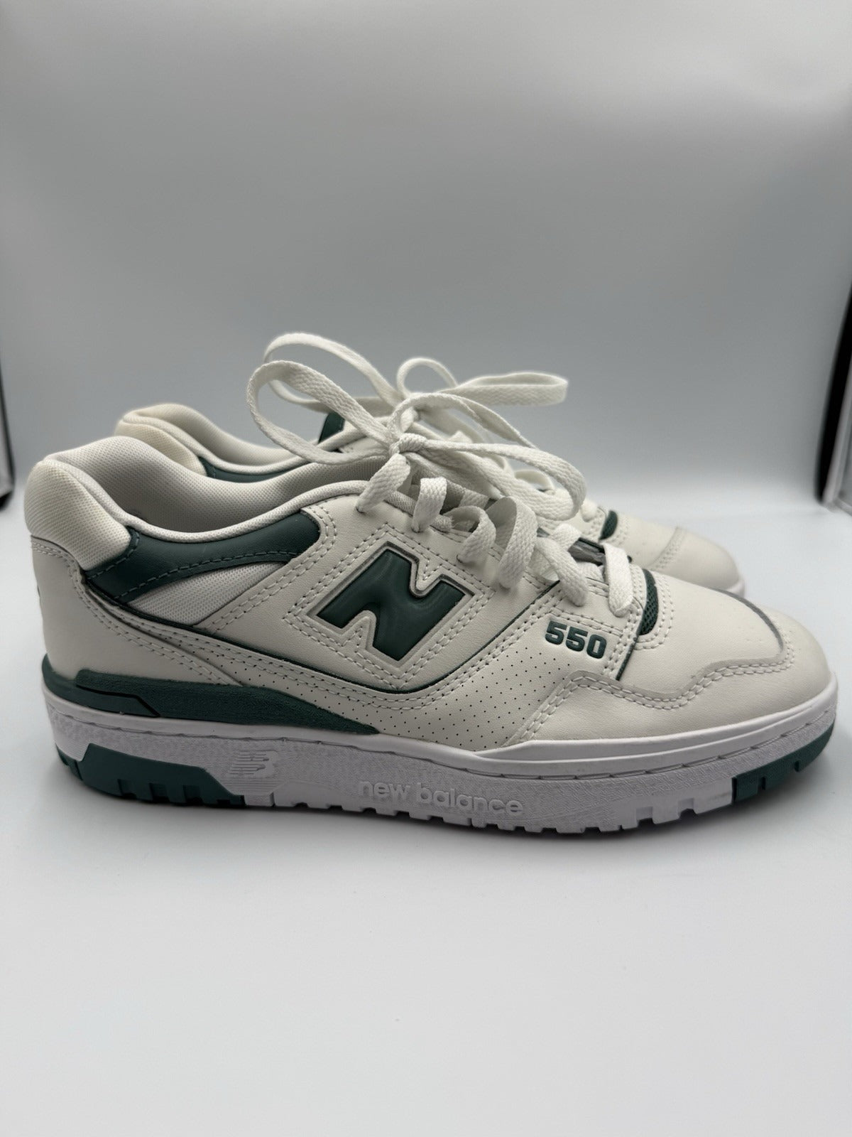 New Balance 550 ALD White Green Size 8.5