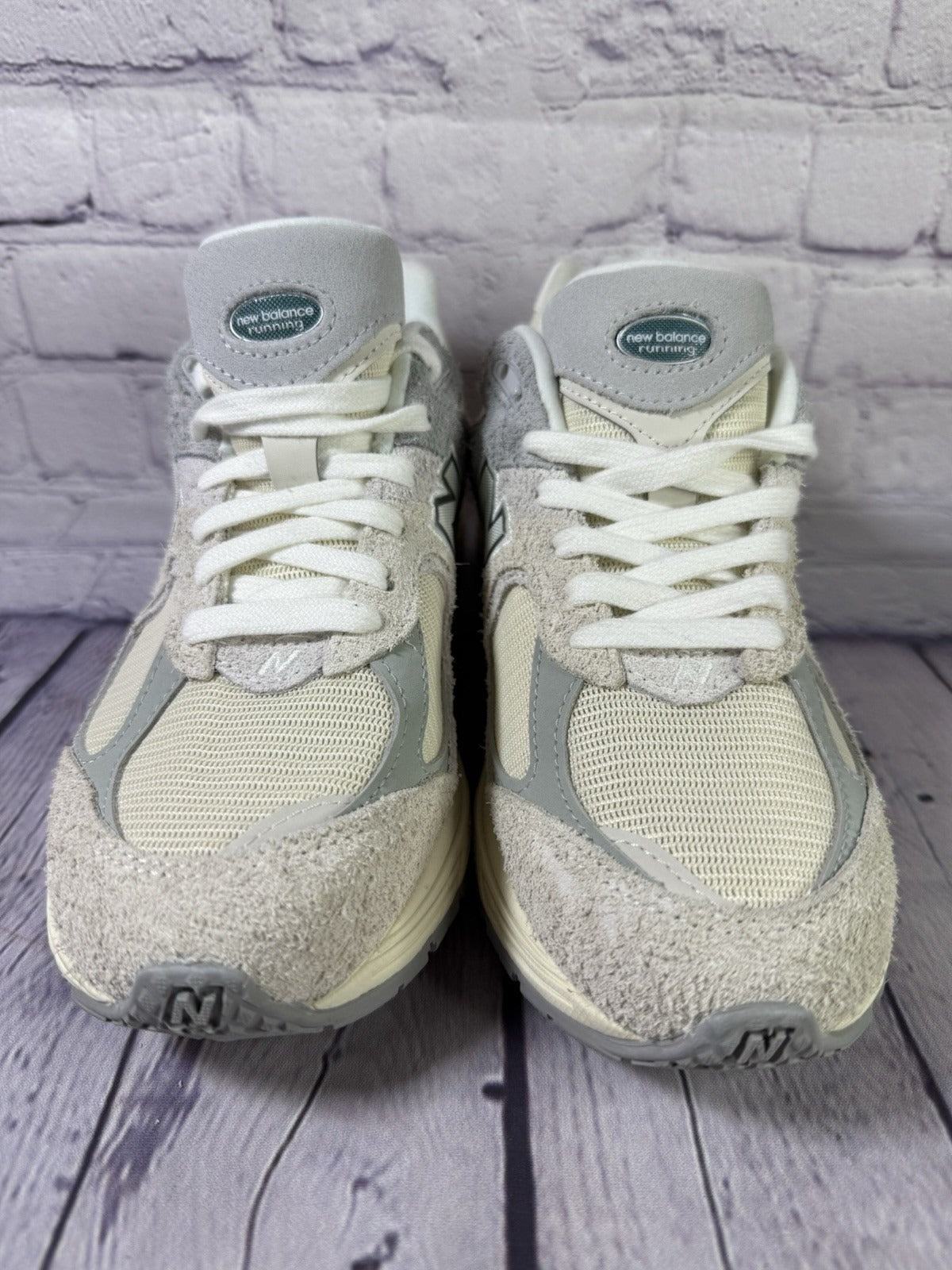 [M2002REK] Mens New Balance 2002R 'LINEN' Size 6.5