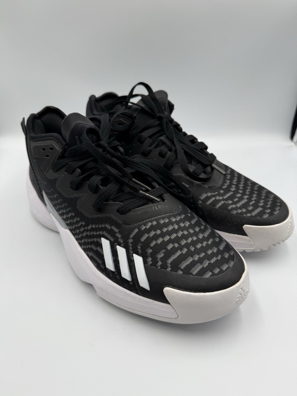 Mens Adidas D.O.N. Issue 4 Black Size 9.5 Spider Mitchell Basketball