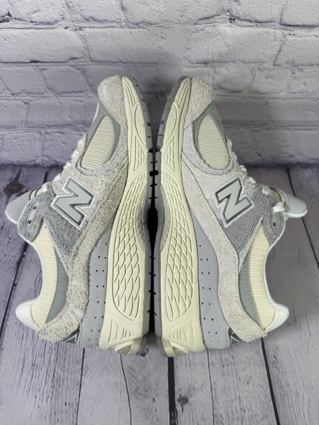 [M2002REK] Mens New Balance 2002R 'LINEN' Size 6.5