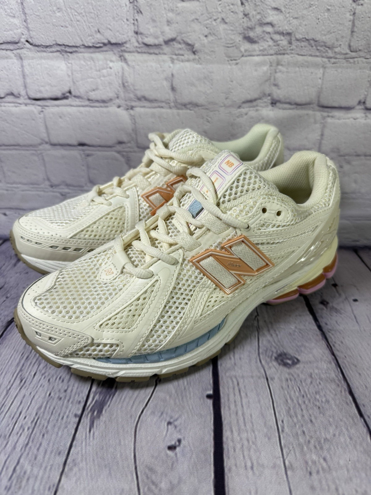*NEW BALANCE Men's 1906R White Beige 'Sea Salt' Pink Sugar M1906RBP Size 6.5