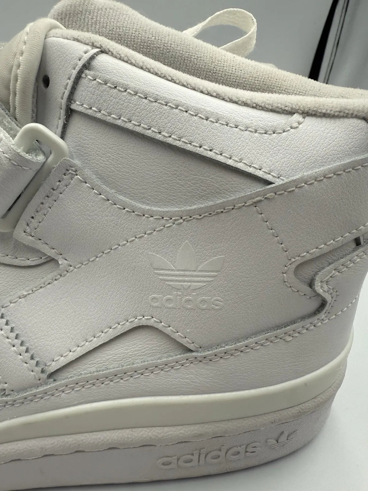 Adidas Forum Mid Triple White FY4975 - size 10.5